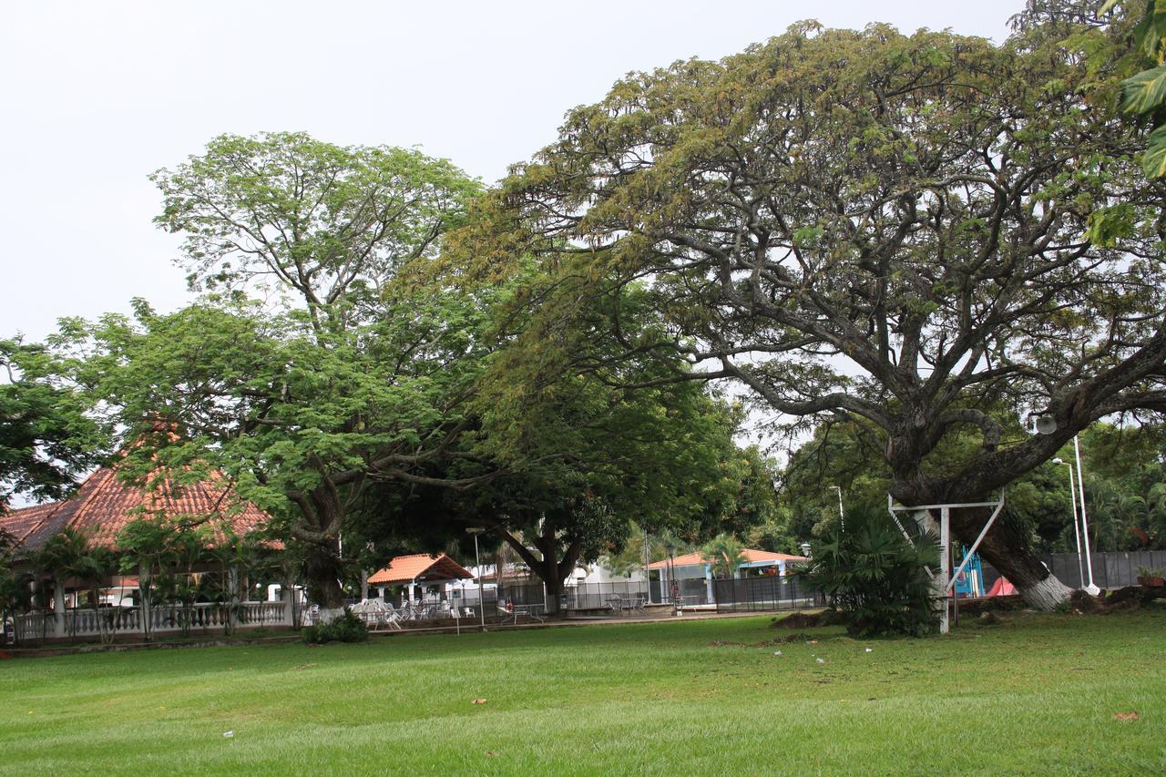 Club Campestre De Neiva Hotel Neiva  Exterior foto